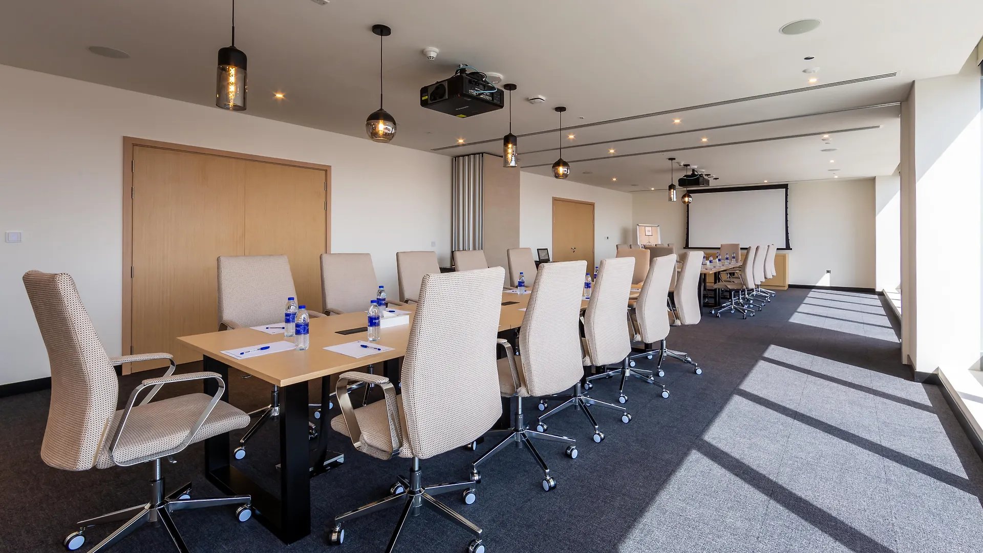 Premier Inn Dubai Dragon Mart 3*,  Émirats arabes unis