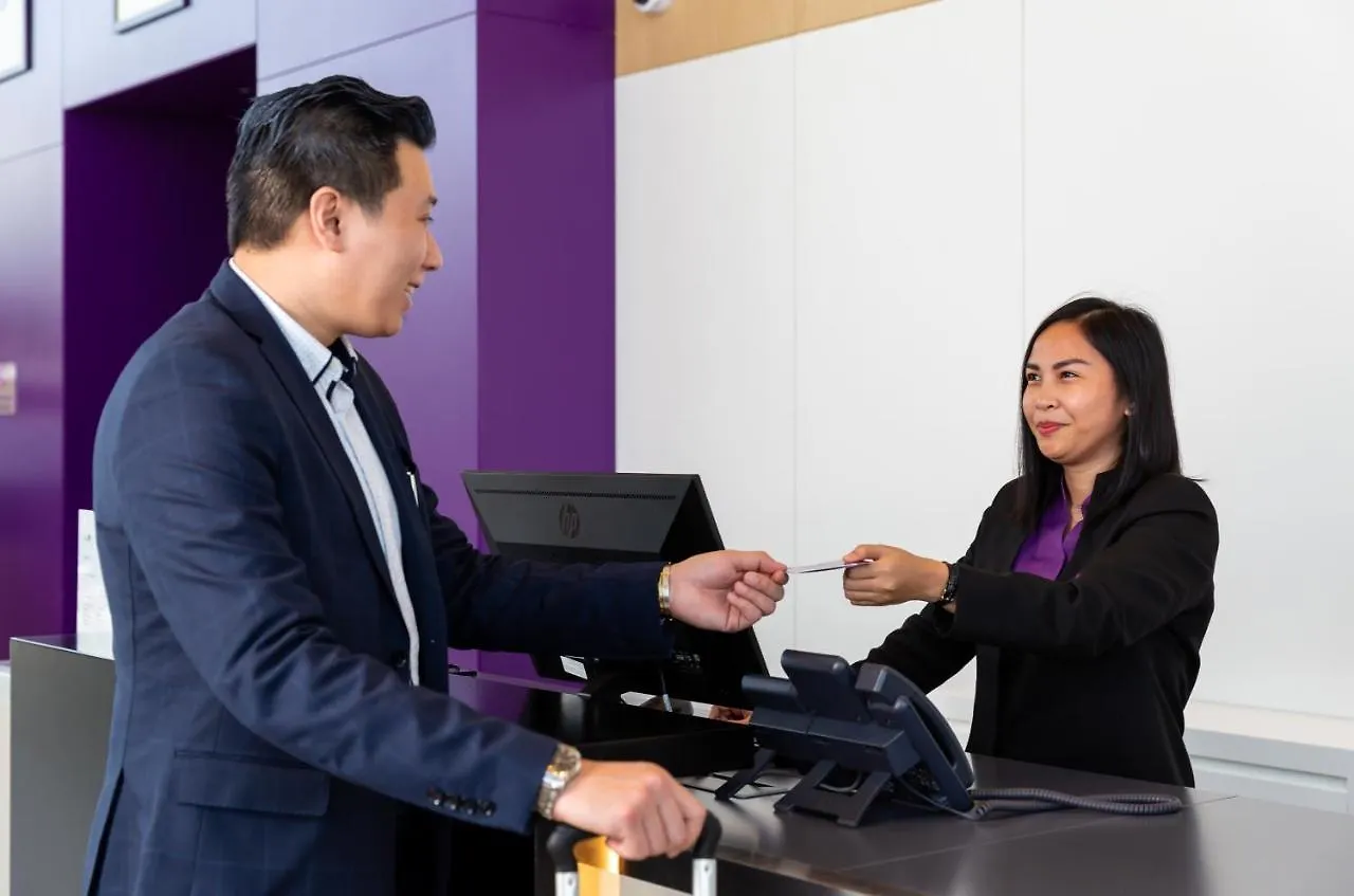 Premier Inn Dubai Dragon Mart