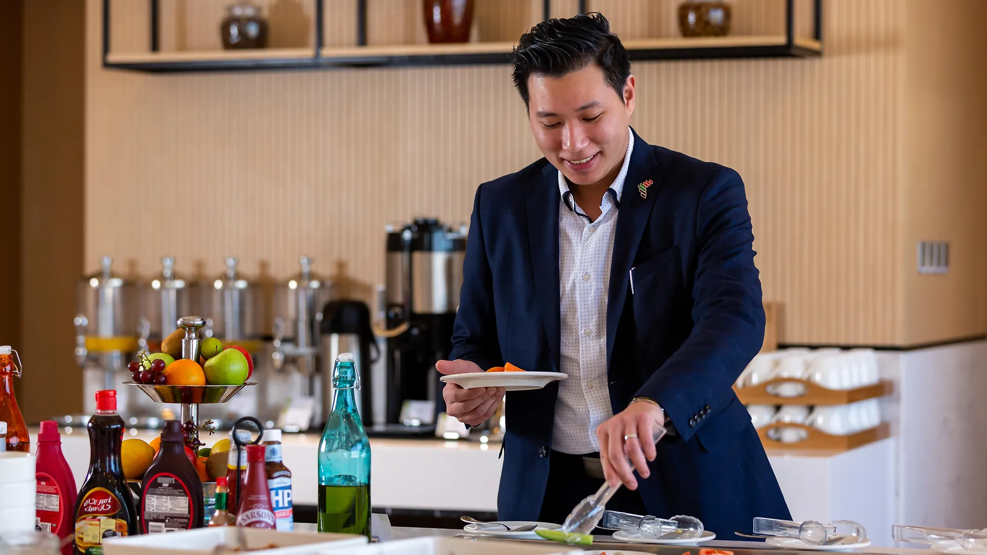 Отель Premier Inn Dubai Dragon Mart